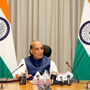 मुलींच्या ट्रेकिंग मोहिमेचा प्रारंभ