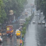 अतिमुसळधार पावसाची शक्यता