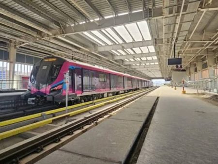 मेट्रो स्थानकातून कंपन्यांमध्ये जाण्याची सुविधा