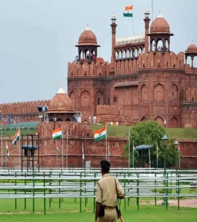 स्वातंत्र्यदिनी दुमदुमणार संपूर्ण वंदे मातरम