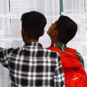 जास्त फी आकारल्यास कडक कारवाई