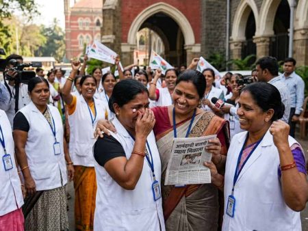 आरोग्य स्वयंसेविकांना किमान वेतन लागू – हायकोर्ट निर्णय