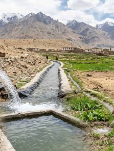 लडाखच्या कुलुम गावात ९ कोटी लिटर हिमनदी पाणी शेतीसाठी
