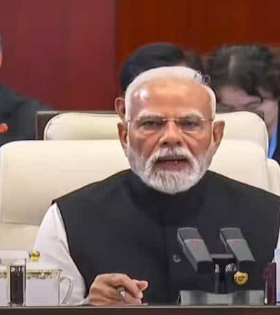 पंतप्रधानांची दहशतवादावर रोखठोक भूमिका