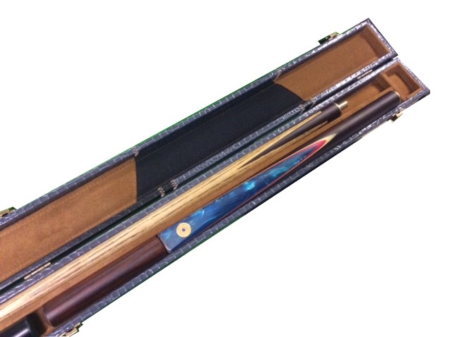 Blue Flash butt-jointed snooker cue, case and extensions - Image 2