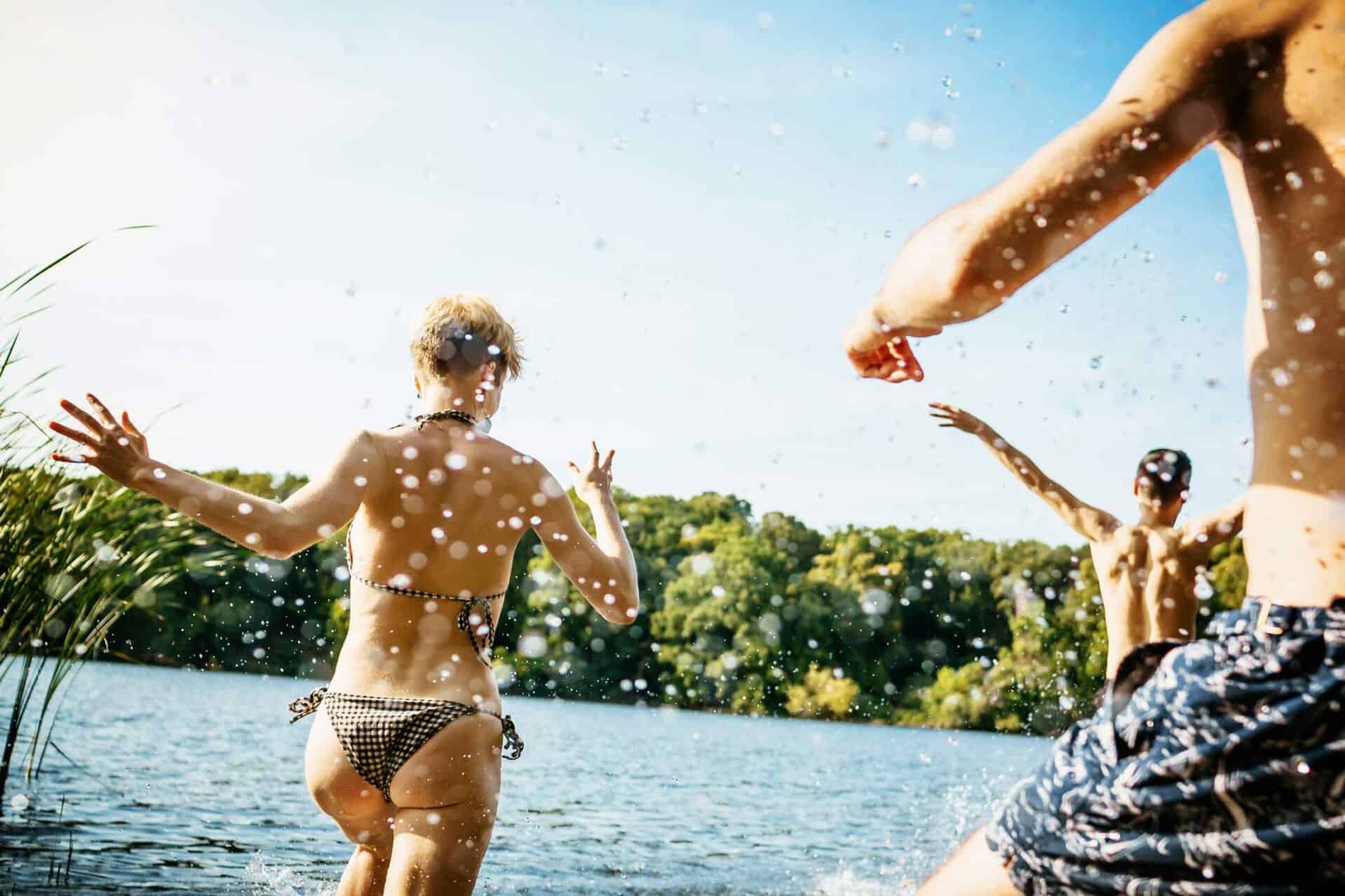 Enjoy swimming and outdoor activities near the lake in Berlin.