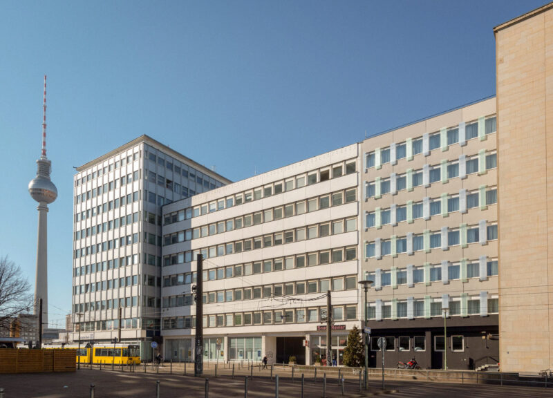 greet-berlin-alexanderplatz-berlin-photo-14