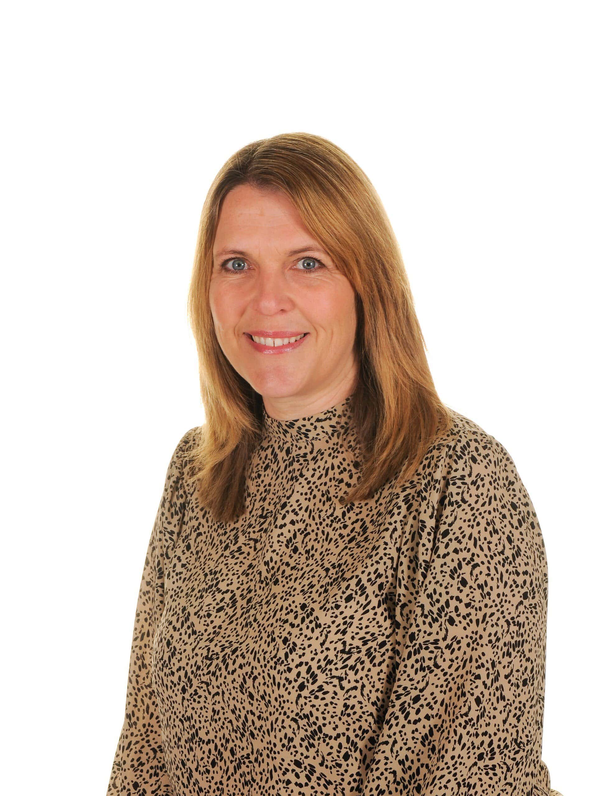 Mrs S Lambert (SLT)