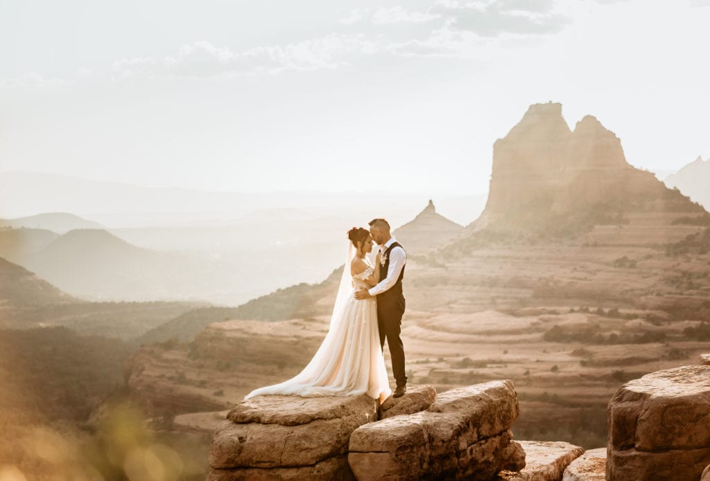 Image of bride and groom with an Elopement photography timeline calculator