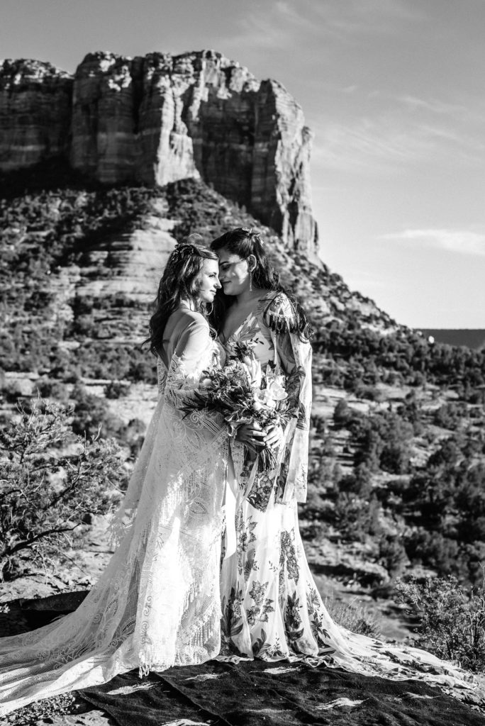 Desert sunset wedding in Sedona