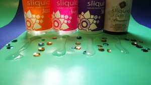 Vier soorten sliquid glijmiddel