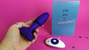 B-vibe rimming petite