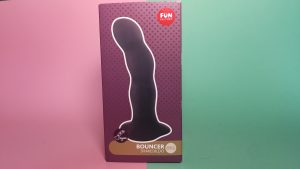 Tess tesst seksspeeltjes giveaway fun factory bouncer dildo