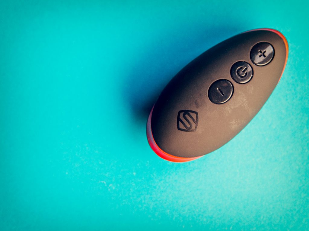 Suck-O-Mat 2.0 Blowjob Machine | Seksmachine review 2 Suck o mat 2. 0 afstandsbediening