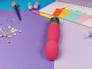 De fun factory sundaze van voren gezien. Je ziet de platte kop met ribbel er achter.