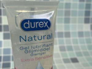 Close-up van de tube durex glijmiddel