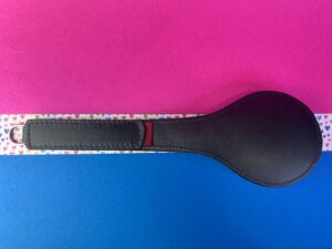 De achterkant van de meo the punch.