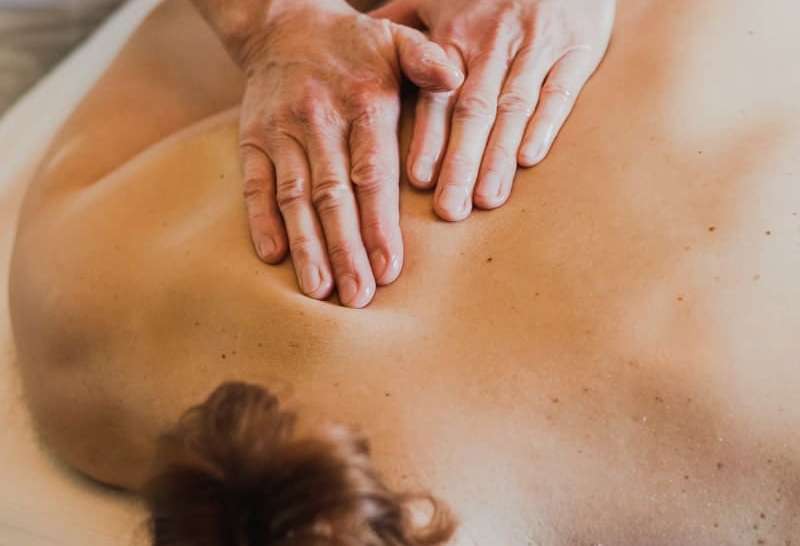 sauna-behandeling-ontspanningsmassage.jpg