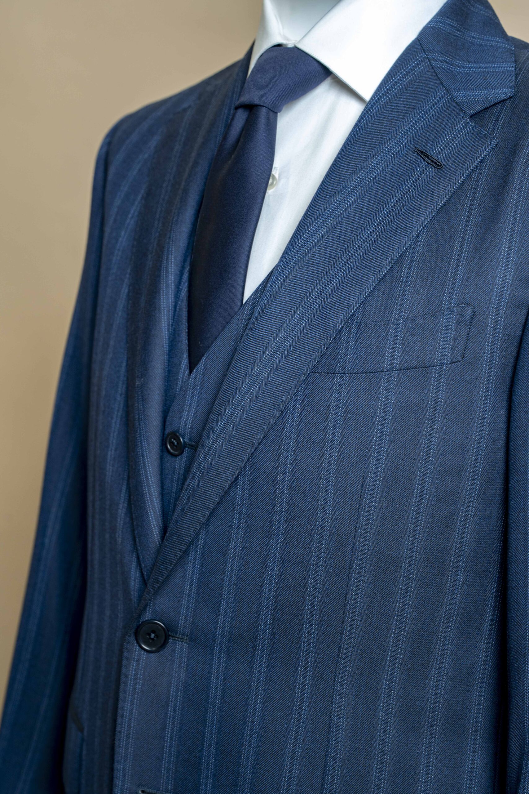 Abito doppia riga Blu (Gessato) - immagine 3