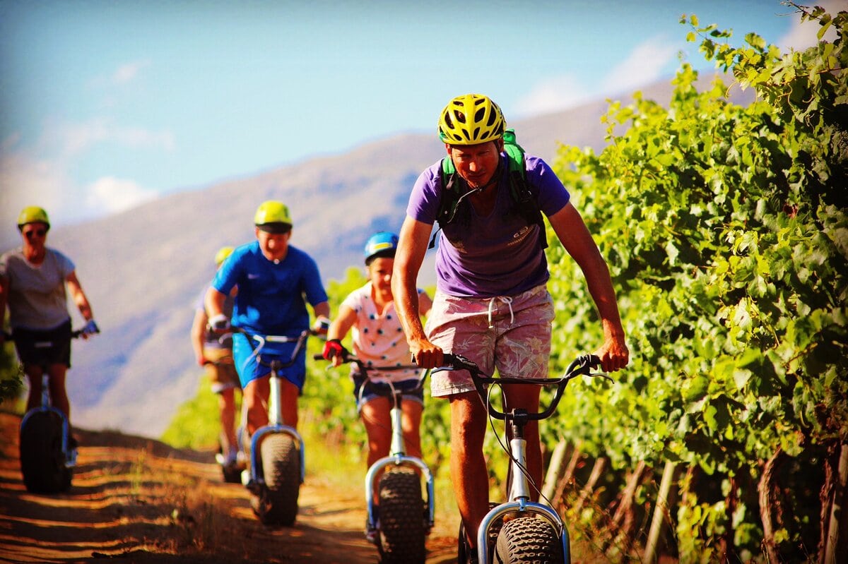 SCOOTOURS - FRANSCHHOEK