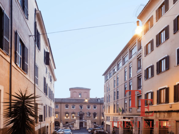 kupit kvartitu v zentre rima 8