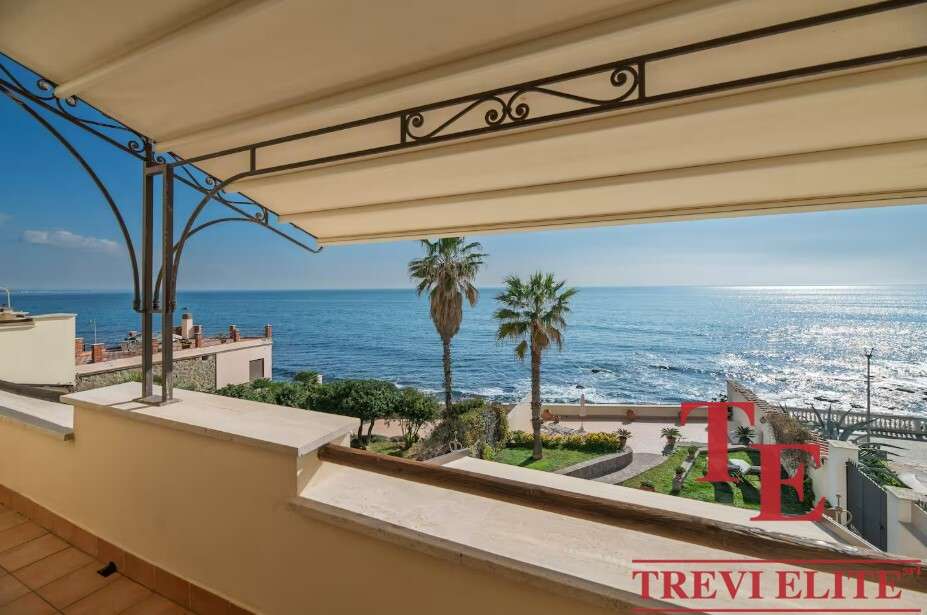 villa na more ryadom s rimom (11)