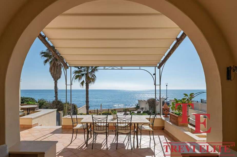 villa na more ryadom s rimom (21)