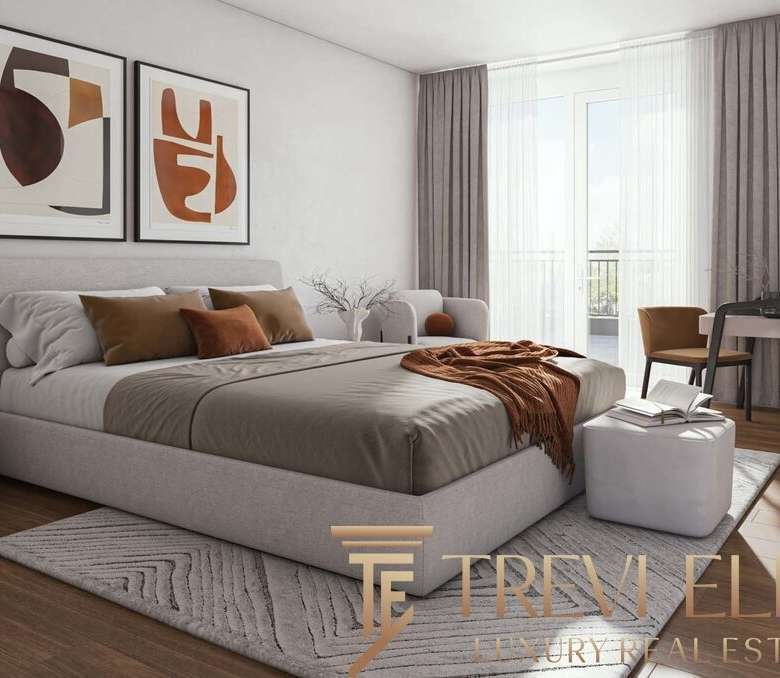 Элитная спальня с современным дизайн, уютной атмосферой, большими окнами и панорамным видом, созданная для комфортного отдыха и роскоши.