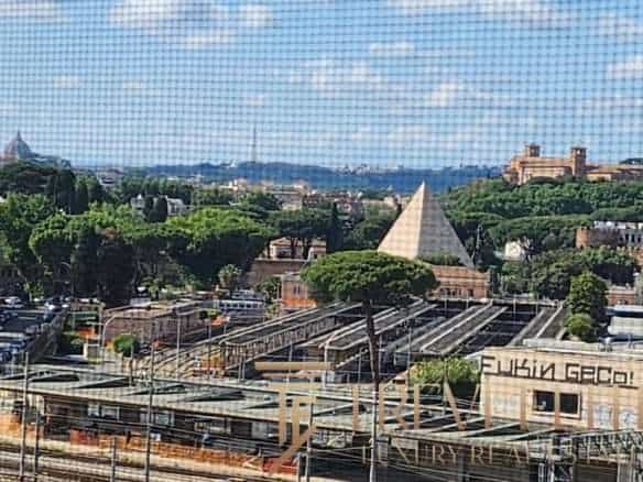 kvartira v tsentre rima ryadom s metro (9)