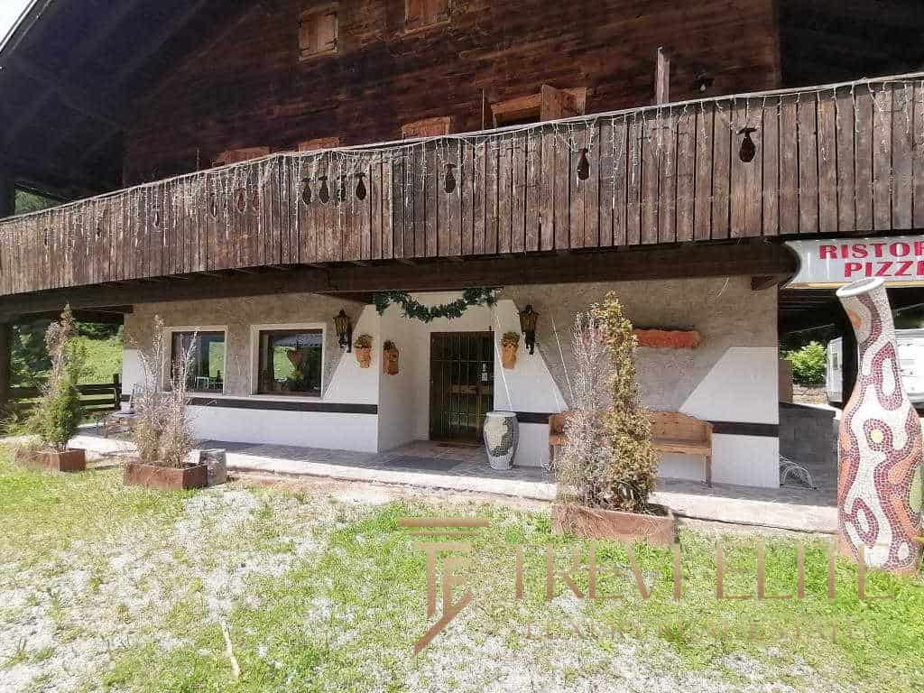 uchastok chalet for sale alps italy16