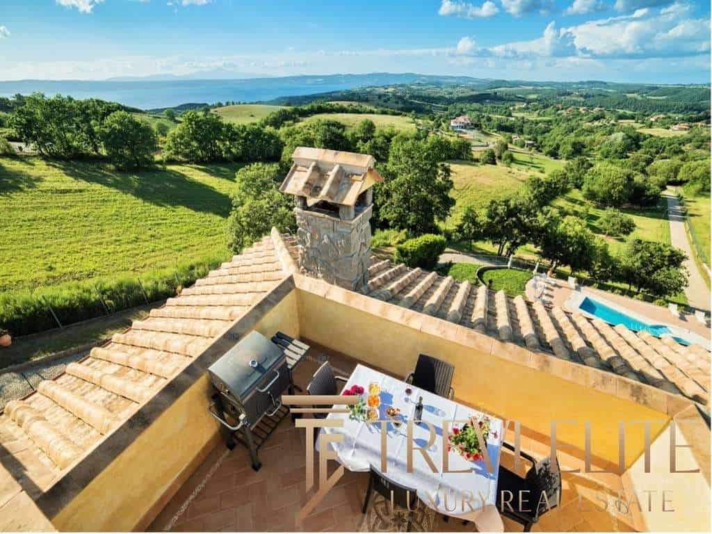 villa v viterbo vista tetto