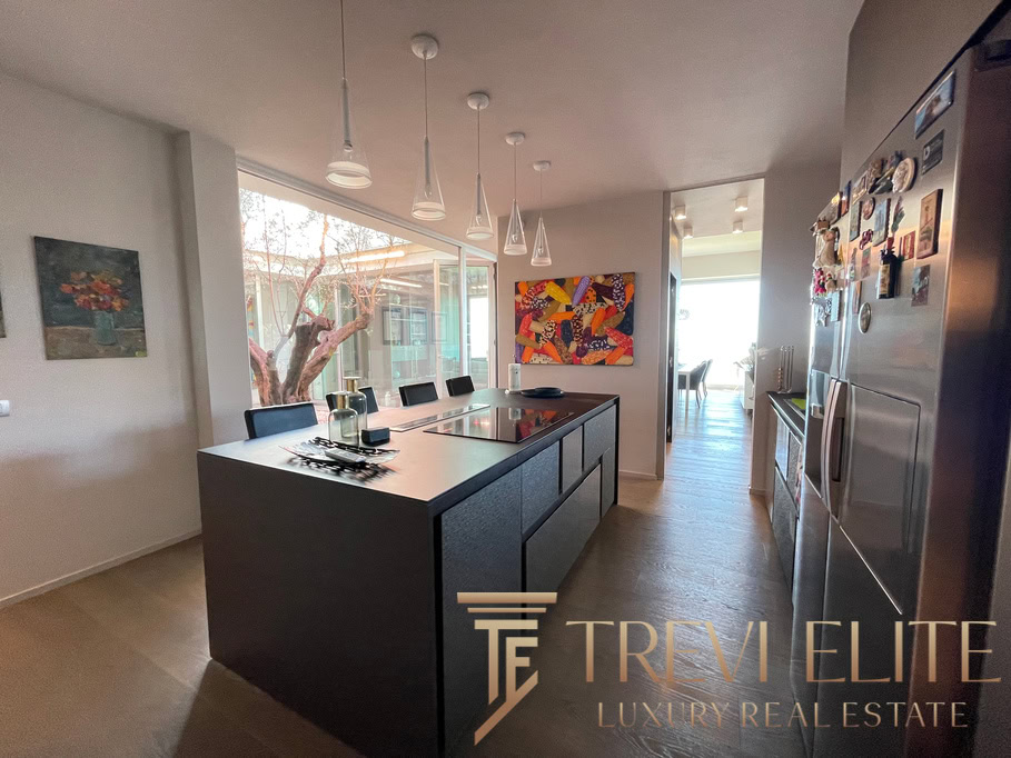 villa na ozere madzhore56