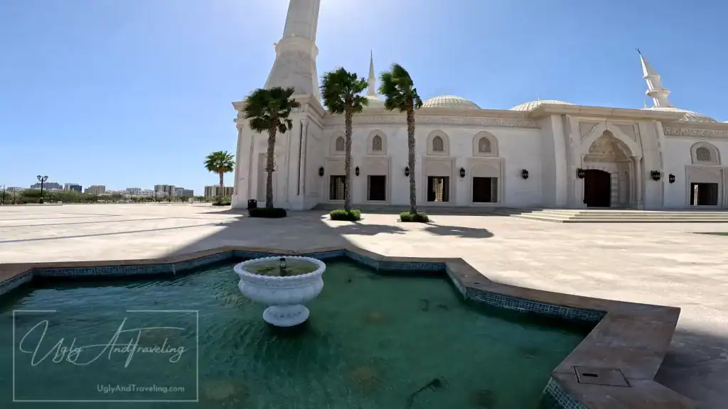 Visiting the Sheikh Zayed Grand Mosque