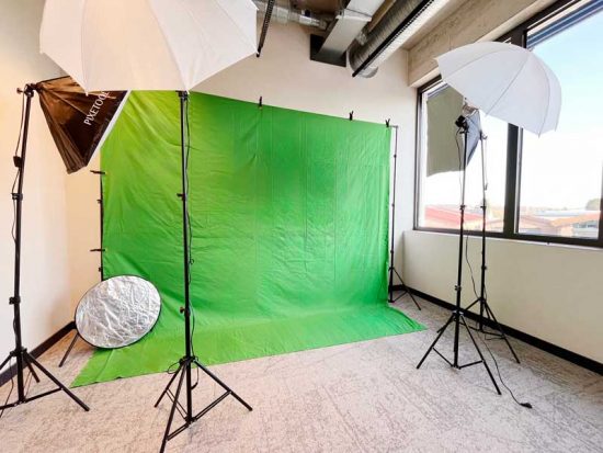 Professionelles Fotostudio mit Greenscreen