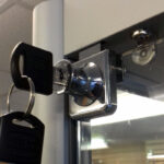 Aluminium & Glass Corner Shop Showcase Cabinet Lock