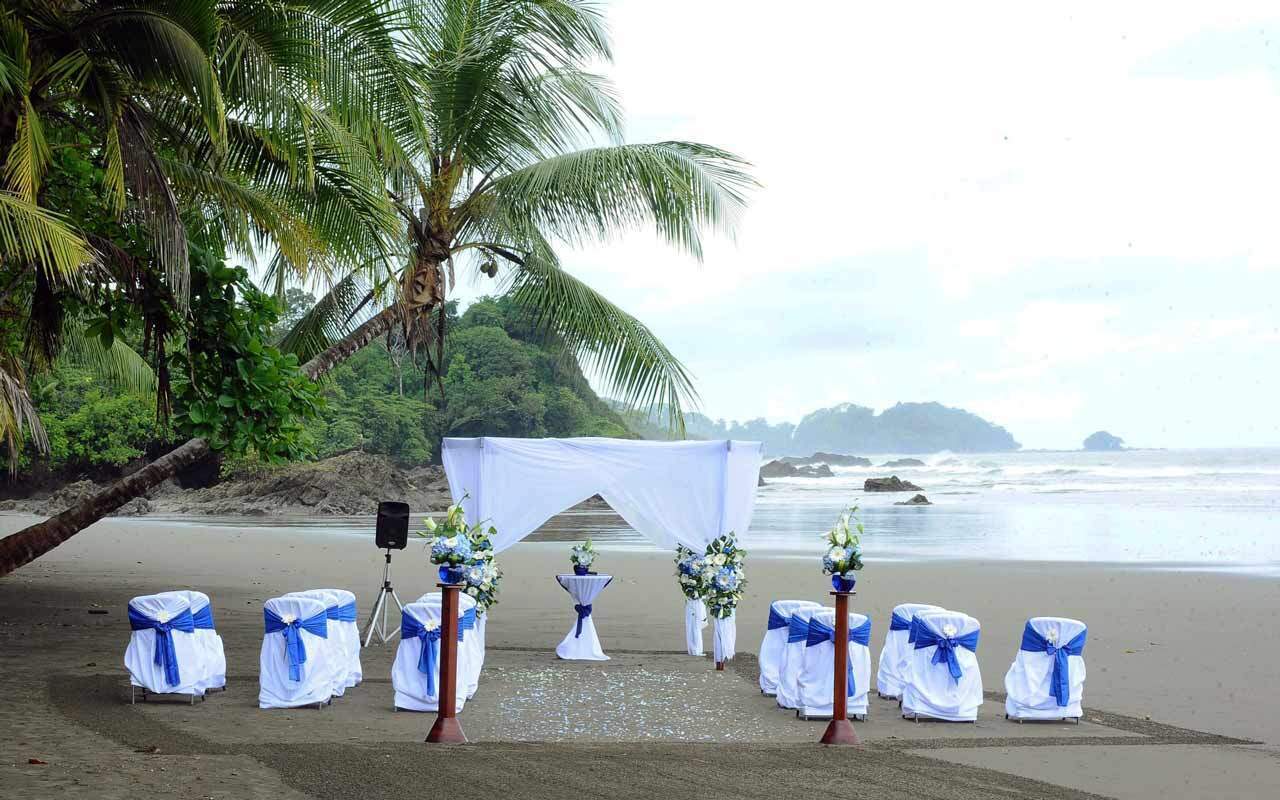 Tropical Beach wedding in Uvita Costa Rica