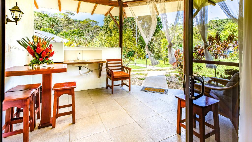 h&ocirc;tel villas rio mar dominical costa rica
