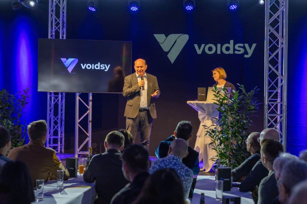 comp 215 voidsy eroeffnung okt25 wels 338a3252 by b plank imbilde at