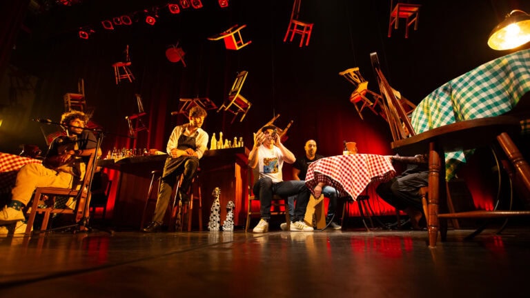 DESIGN CÉNICO PARA ESPECTÁCULo