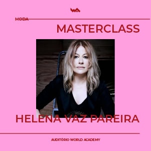 Imagem de uma mulher durante uma masterclass de moda na World Academy.
