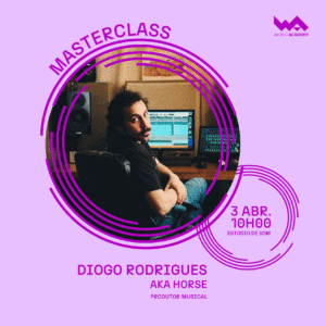 Sessão de produção musical com Diogo Rodrigues (AKA Horse) no estúdio de som da World Academy.