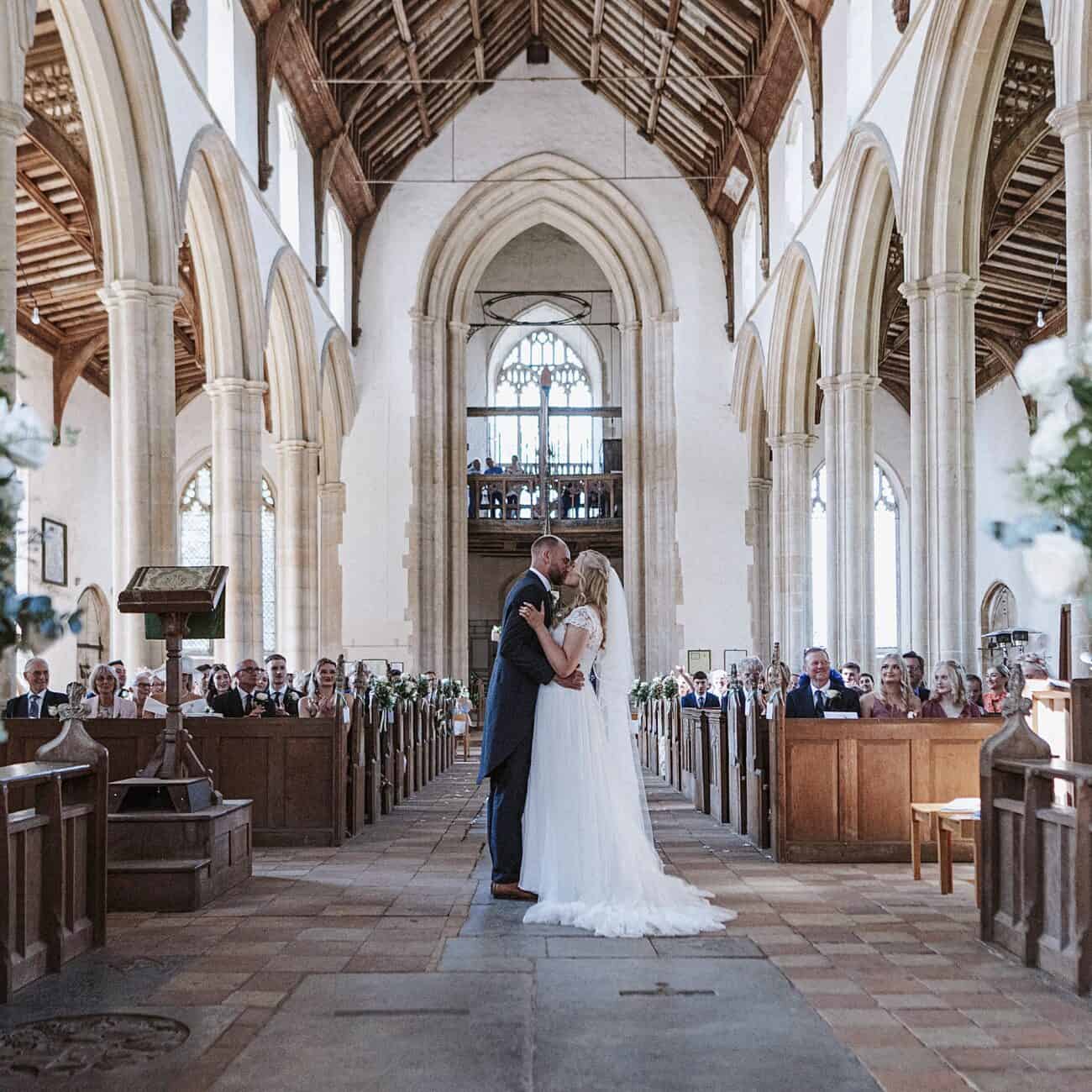 Laura and Oscar - Salle Moor Farm wedding