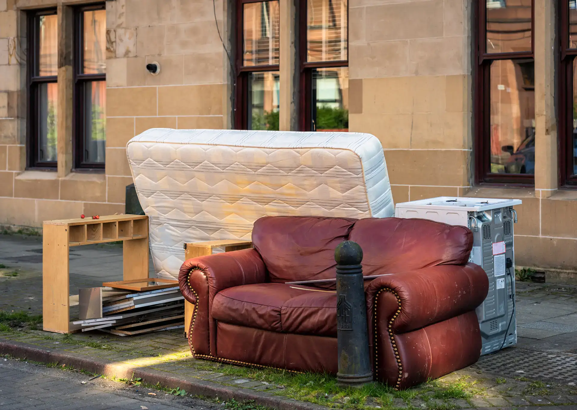 How to Get Rid of Stuff When Moving: Declutter Like a Pro