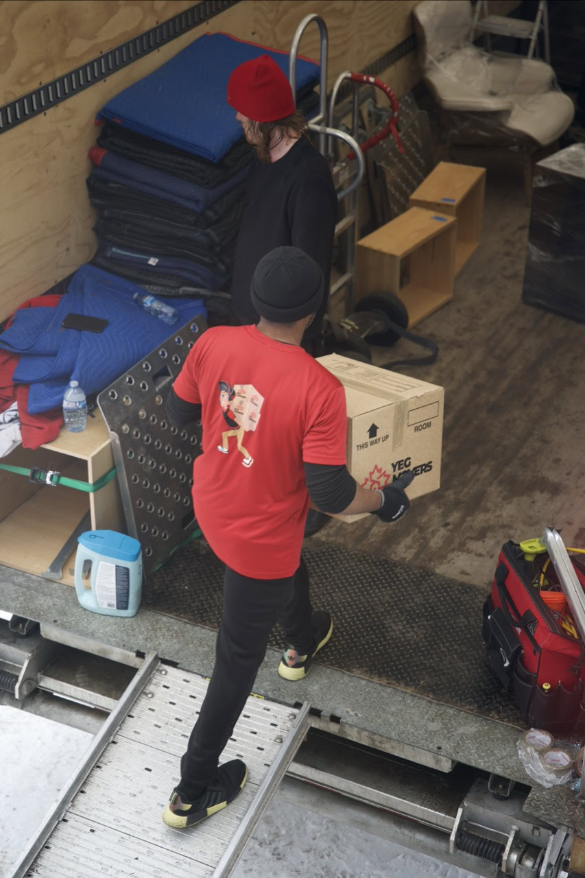 Small Move vs Full-Service Move in Edmonton: What’s Best?