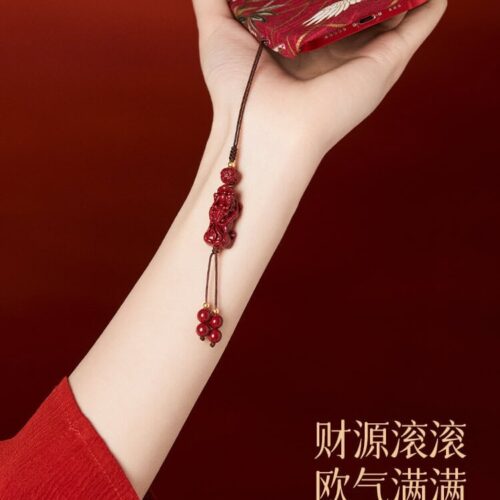 福瑞綿綿硃砂全年好運鑰匙手機掛件