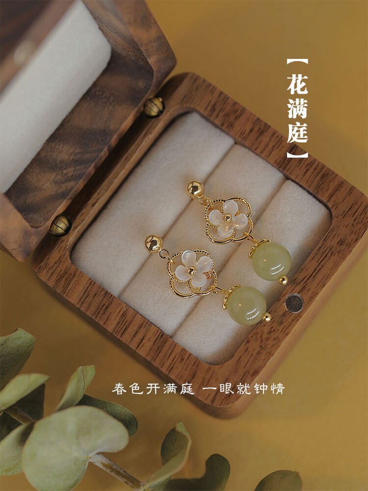 花滿庭小蘭花和田玉耳環