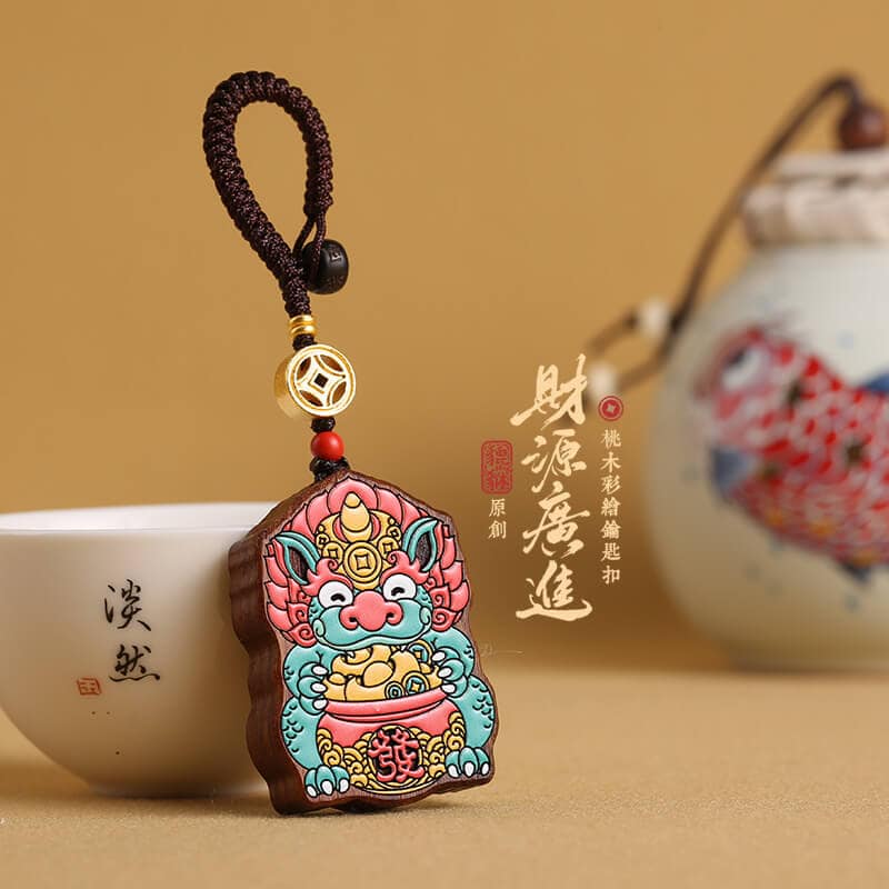 福瑞綿綿可愛迎祥納福彩繪貔貅鑰匙扣：圖片 3