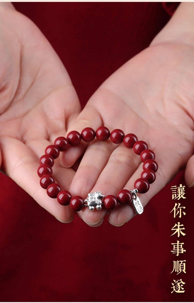 高含量硃砂圓珠 手串細節特寫