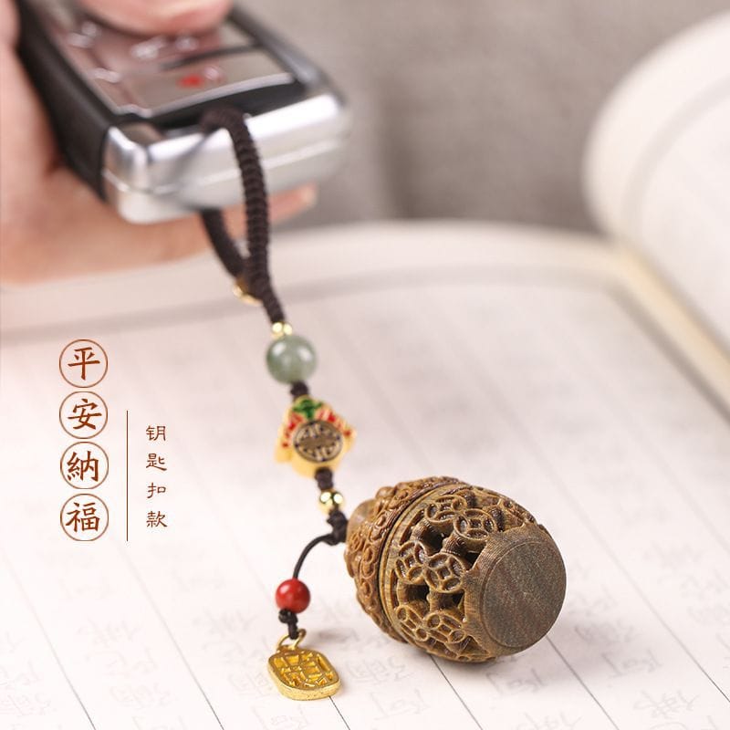 綠檀木質聚寶盆銅錢香囊镂空雕花手機鑰匙扣：圖片 3