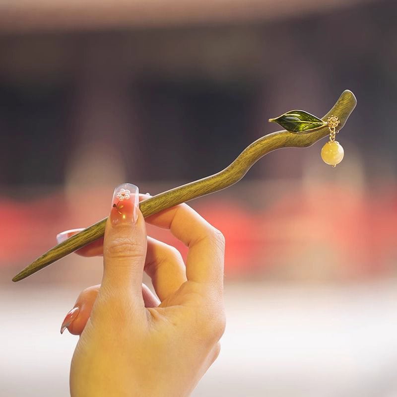 新中式綠檀木樹葉髮簪女高級感步搖盤髮器：圖片 2